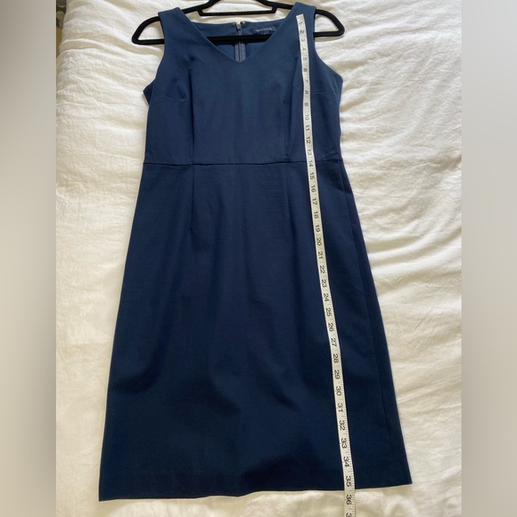 Tommy Hilfiger Navy Sheath Dress Size 4 - Picture 3 of 6